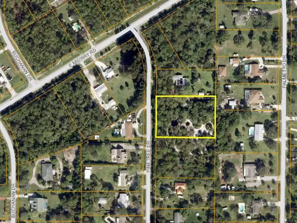 Fort Pierce, FL 34982,4906 Pinetree DR