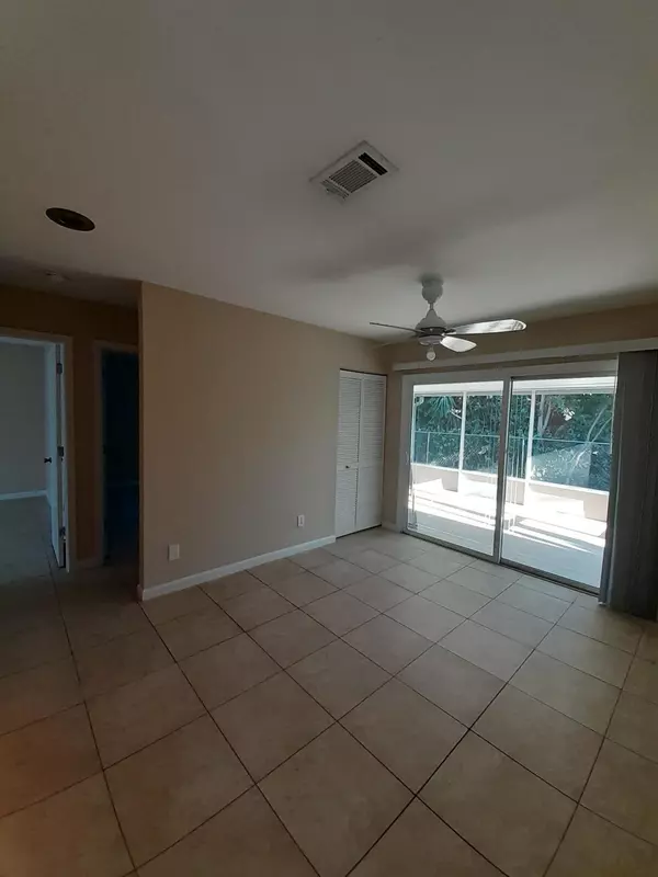 Port Saint Lucie, FL 34952,1391 SE Mohave CT