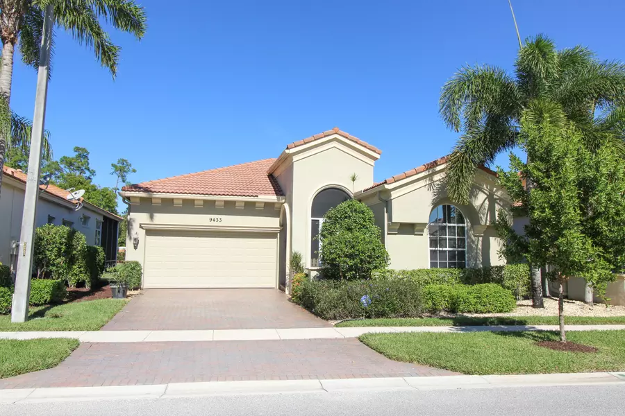 9433 Via Elegante, Wellington, FL 33411