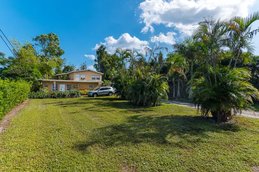 311 SE 3rd AVE, Delray Beach, FL 33483