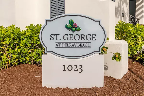 Delray Beach, FL 33483,916 St George BLVD