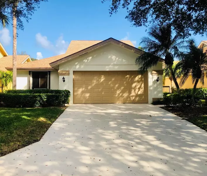 181 Cape Pointe CIR, Jupiter, FL 33477