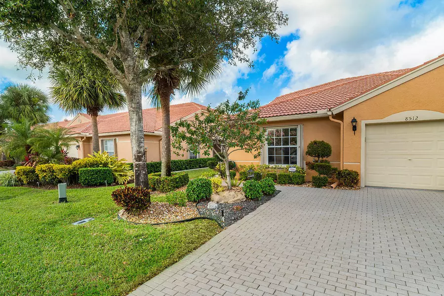 8512 Logia CIR, Boynton Beach, FL 33472