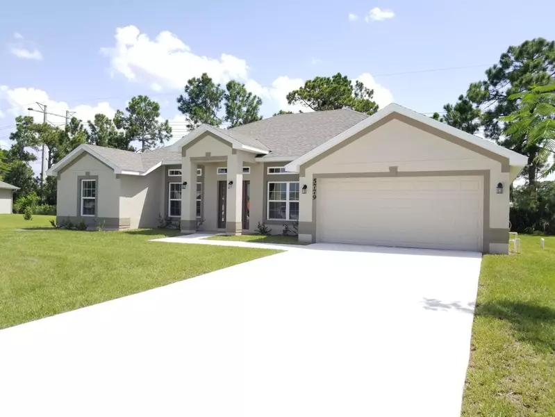 2062 SW Capri ST, Port Saint Lucie, FL 34953