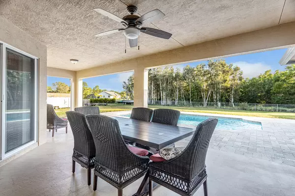 Loxahatchee, FL 33470,18524 N 46th CT