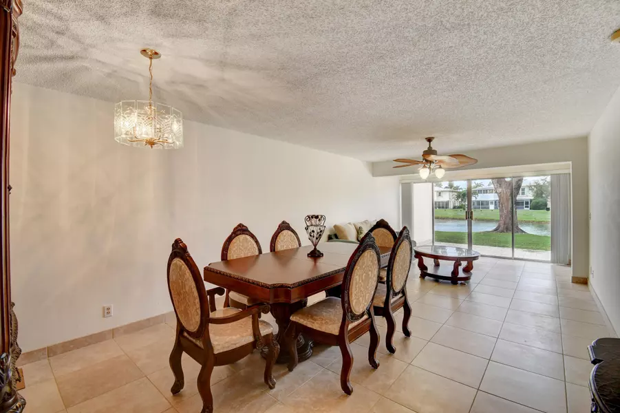 1450 NW 18th AVE 104, Delray Beach, FL 33445