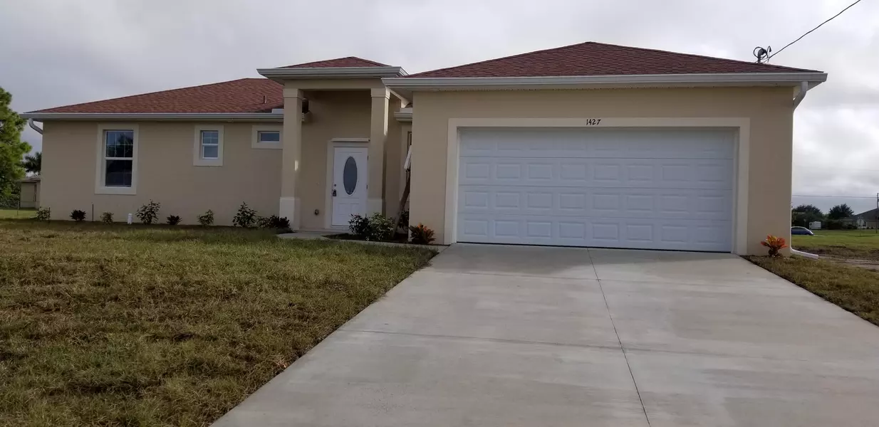 1427 NW 10th PL, Cape Coral, FL 33993