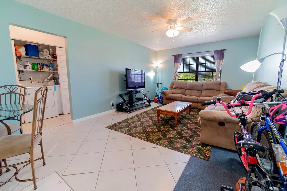 Delray Beach, FL 33444,2275 Linton Ridge CIR A12