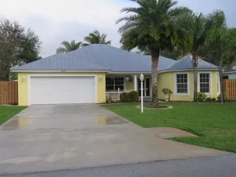 537 NE Maranta Terrado, Jensen Beach, FL 34957