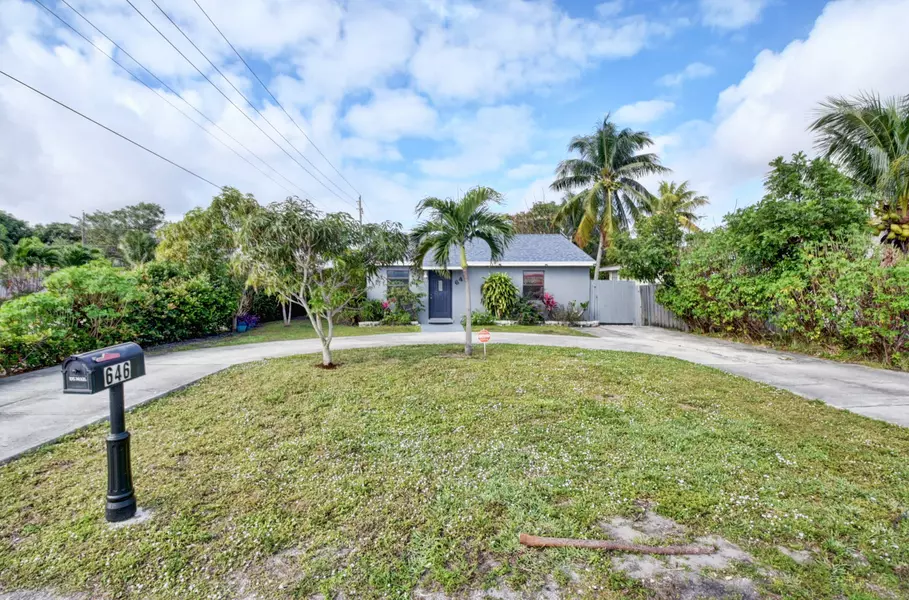 646 SW 7th AVE, Delray Beach, FL 33444