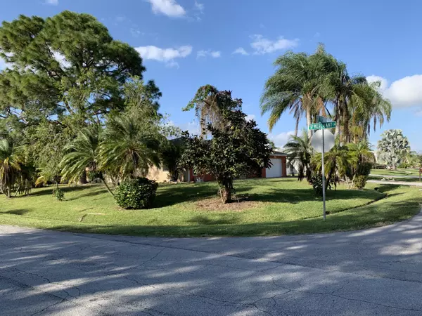 Port Saint Lucie, FL 34953,1493 SW Prairie CIR