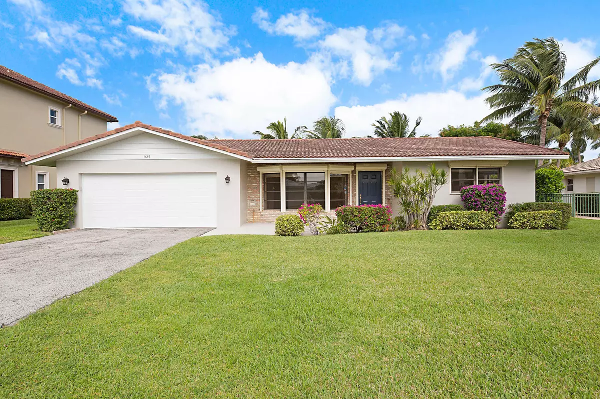 Delray Beach, FL 33483,925 Allamanda DR