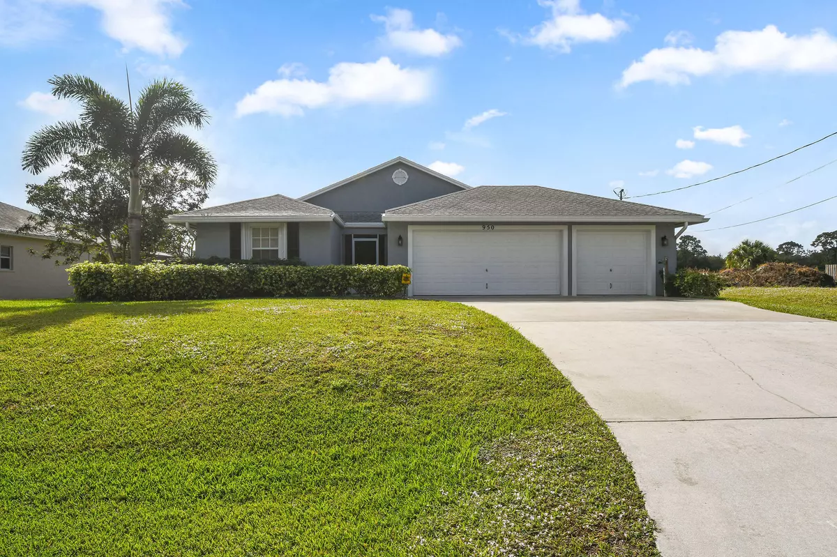 Port Saint Lucie, FL 34953,950 SW Abbot AVE