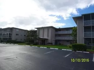 2616 N Garden DR 108, Lake Worth, FL 33461