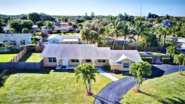 Delray Beach, FL 33444,648 Kingbird CIR