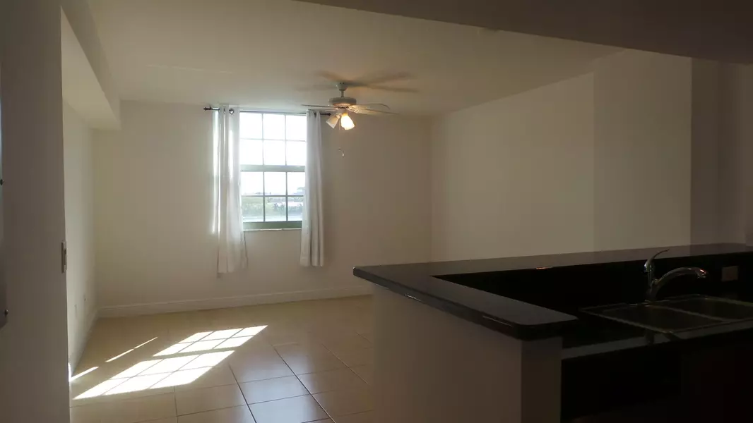 610 Clematis ST 528, West Palm Beach, FL 33401