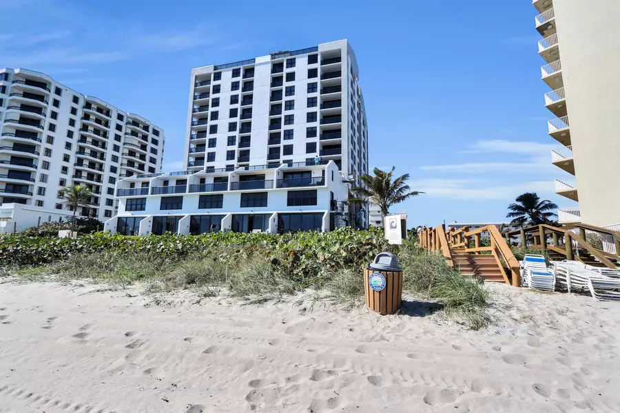 3115 S Ocean BLVD 402, Highland Beach, FL 33487