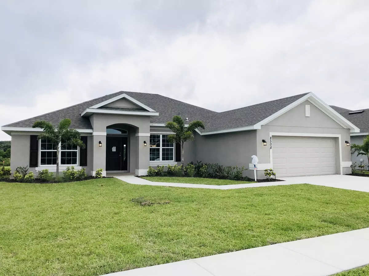 Fort Pierce, FL 34951,8120 Amalfi CIR