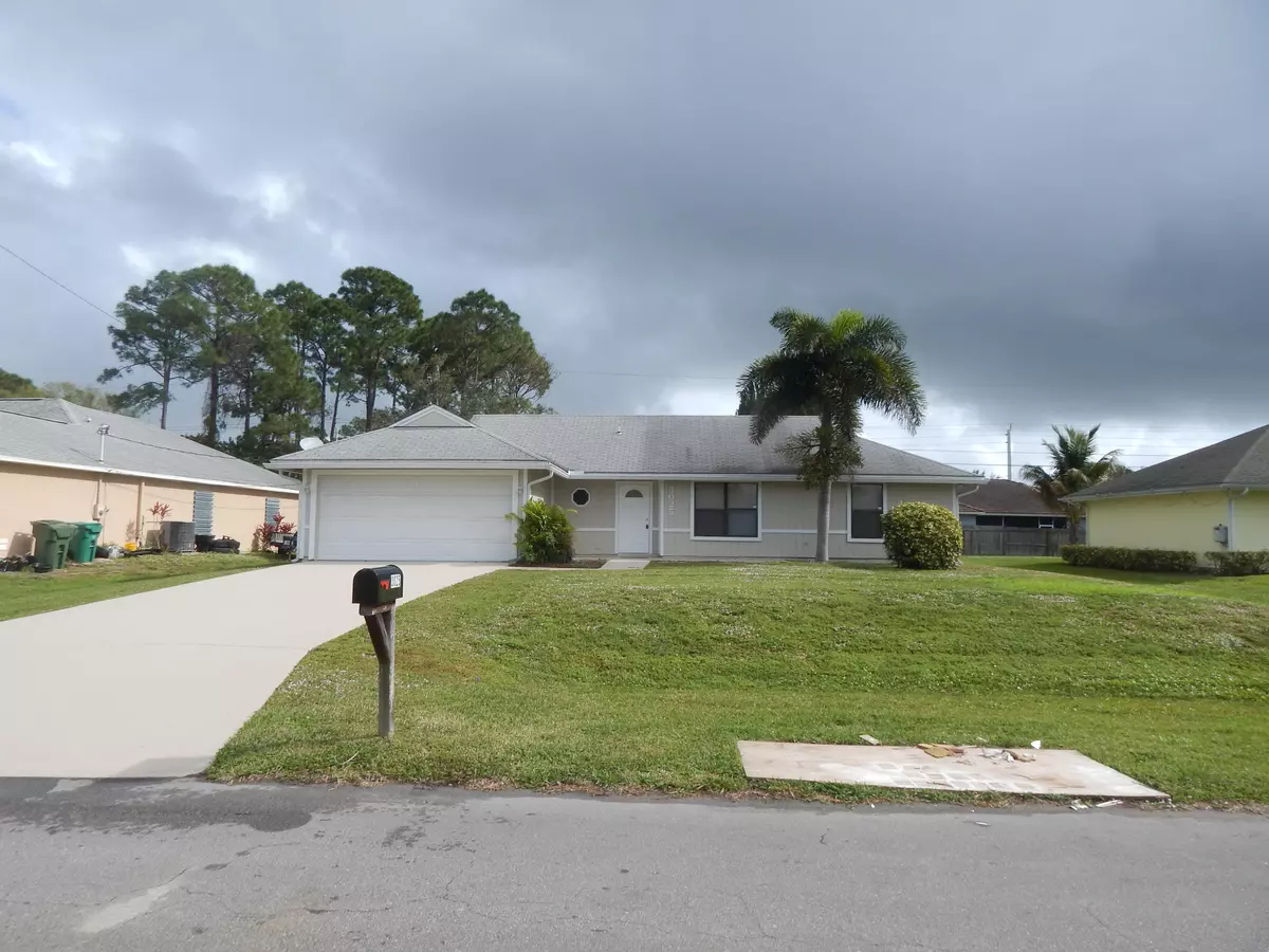 Port Saint Lucie, FL 34953,3025 SW Circle ST