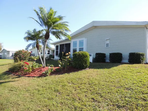 Port Saint Lucie, FL 34952,8475 Filifera CT