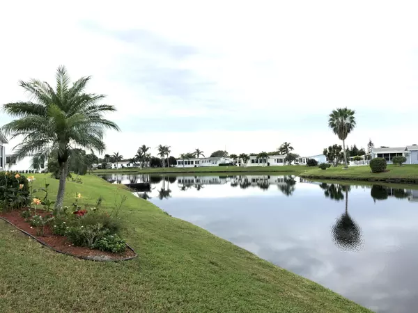 Port Saint Lucie, FL 34952,8475 Filifera CT