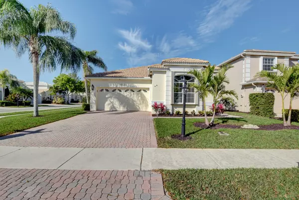 23447 Rakelle CIR, Boca Raton, FL 33433