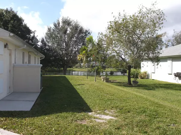 Port Saint Lucie, FL 34952,6711 Dickinson TER