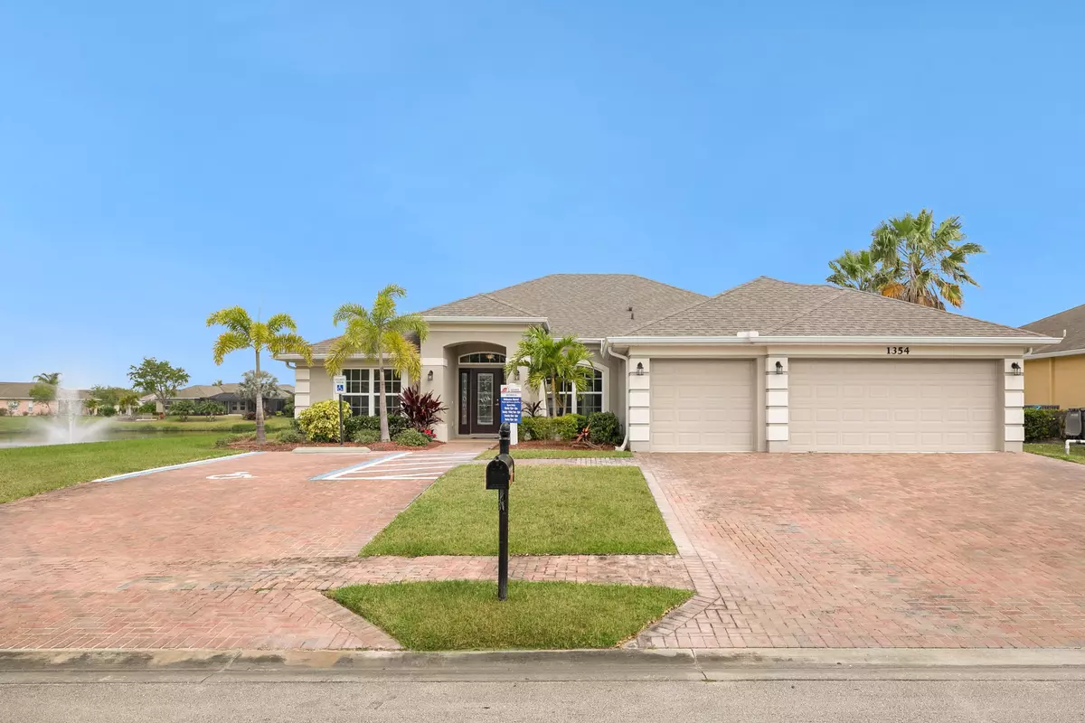 Vero Beach, FL 32966,1354 Scarlet Oak CIR