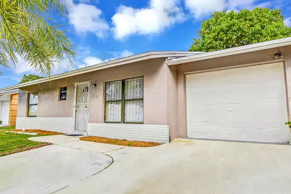 Lake Worth, FL 33463,5793 Corson PL