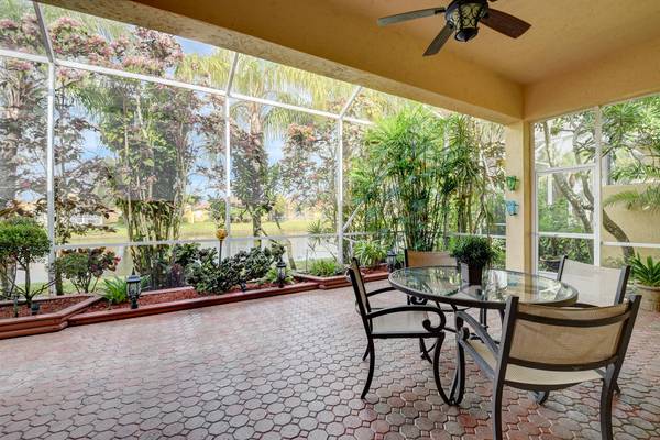 7039 Vivaldi LN, Delray Beach, FL 33446