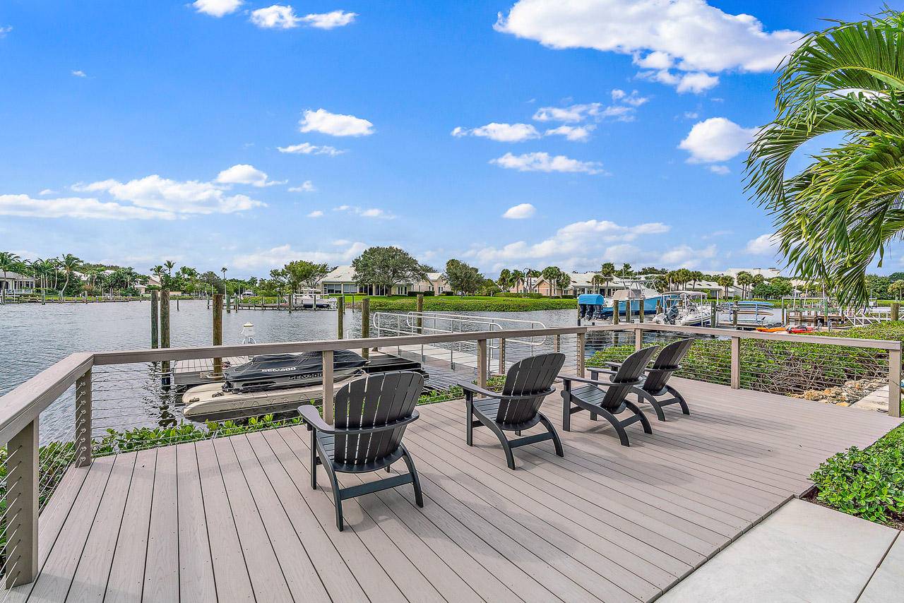 Jupiter, FL 33477,220 Commodore DR