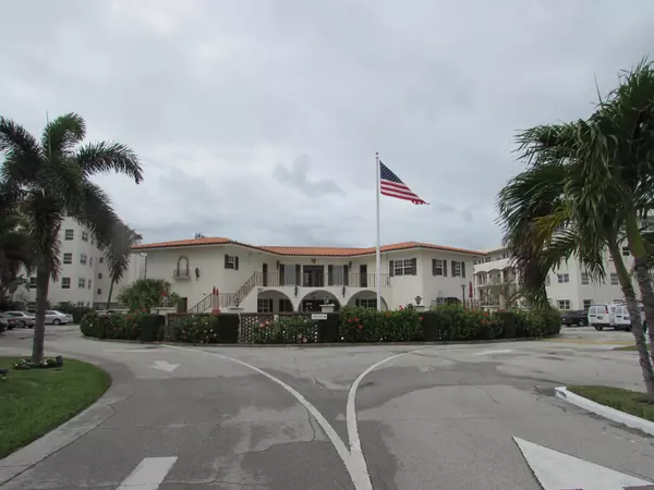 North Palm Beach, FL 33408,29 Yacht Club DR 505