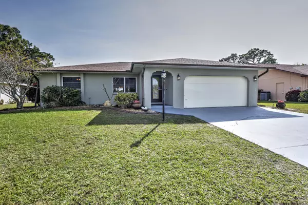 Rotonda West, FL 33947,152 Caddy RD