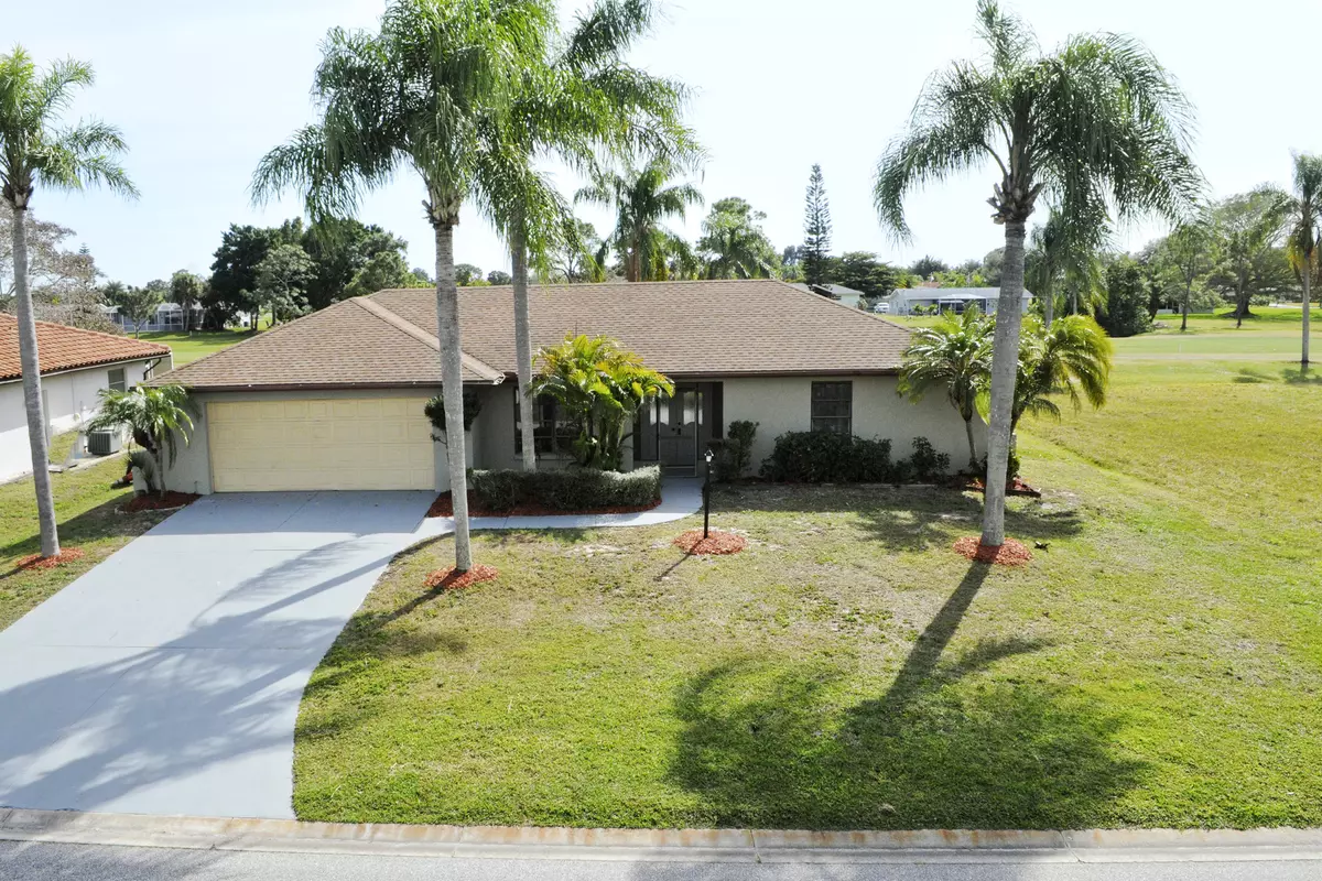 Rotonda West, FL 33947,198 Caddy RD