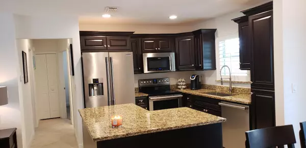 Port Saint Lucie, FL 34984,317 SE Thanksgiving AVE