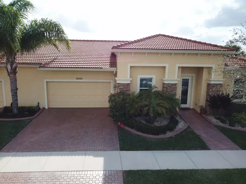 10253 SW Ambrose WAY, Port Saint Lucie, FL 34986