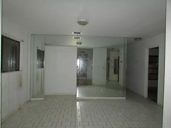 Fort Pierce, FL 34982,6104 Balsam DR