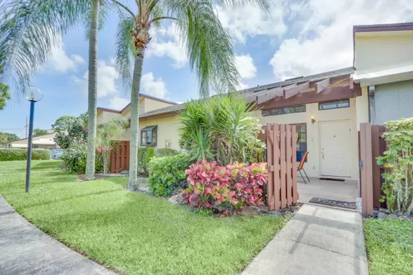 Delray Beach, FL 33484,5071 Nesting WAY C