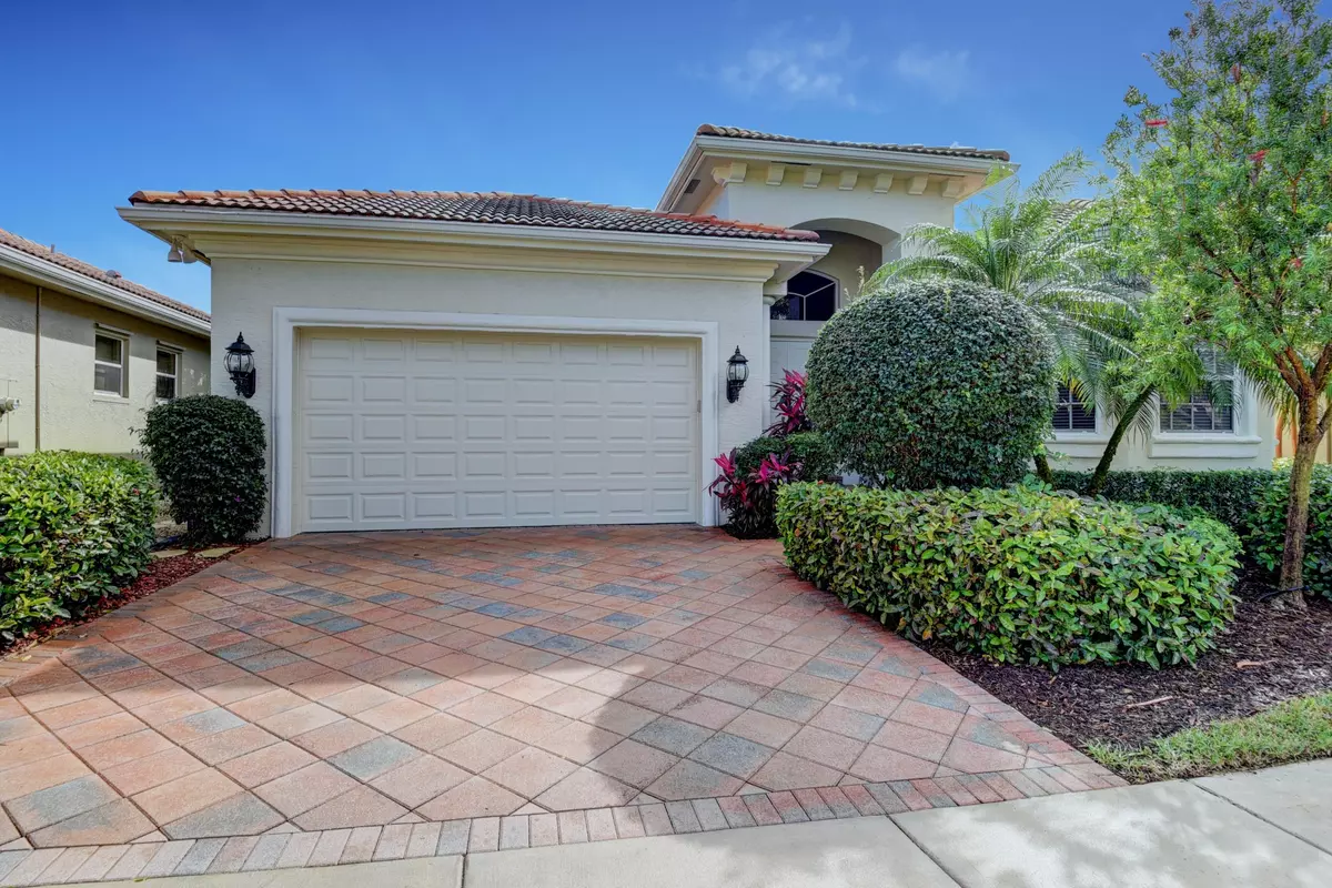 Boca Raton, FL 33496,4098 Briarcliff CIR