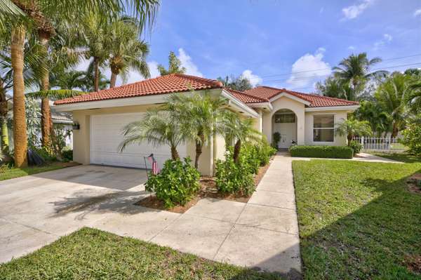 176 E Hampton WAY, Jupiter, FL 33458