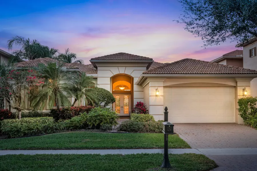 8107 Laurel Ridge CT, Delray Beach, FL 33446