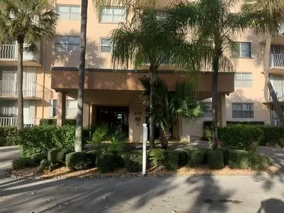 470 Executive Center DR 4l, West Palm Beach, FL 33401