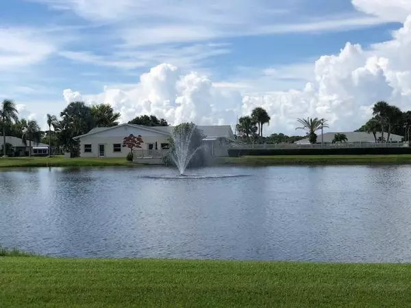 Fort Pierce, FL 34982,212 Manatee LN A