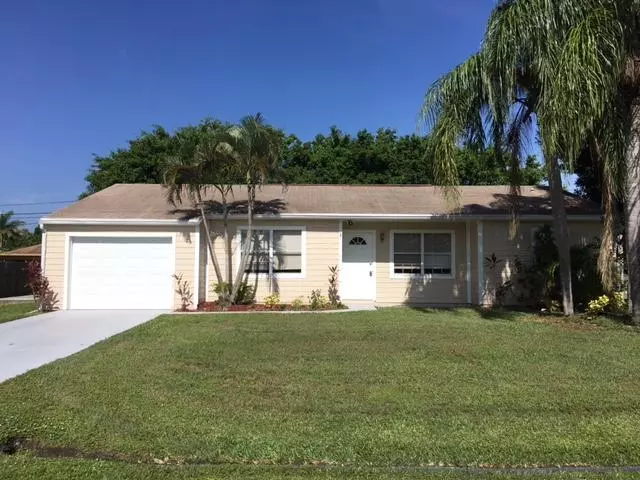 1702 SE Duma TER, Port Saint Lucie, FL 34952