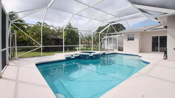 Port Saint Lucie, FL 34952,1816 SE Gaskins CIR