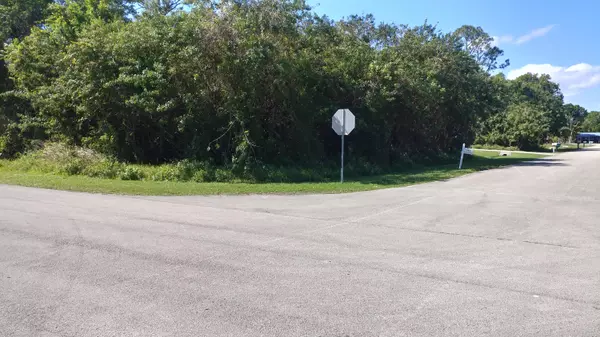 Fort Pierce, FL 34951,8501 Santa Clara BLVD