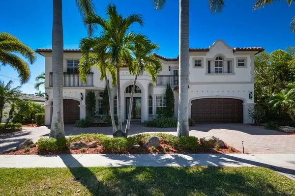 Boca Raton, FL 33487,772 NE 71st ST