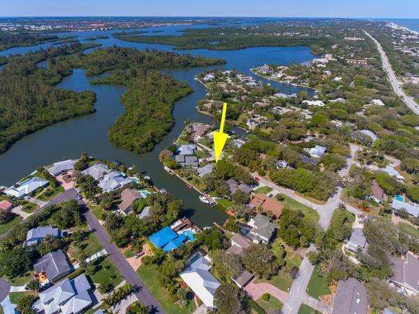 Vero Beach, FL 32963,722 Tides RD