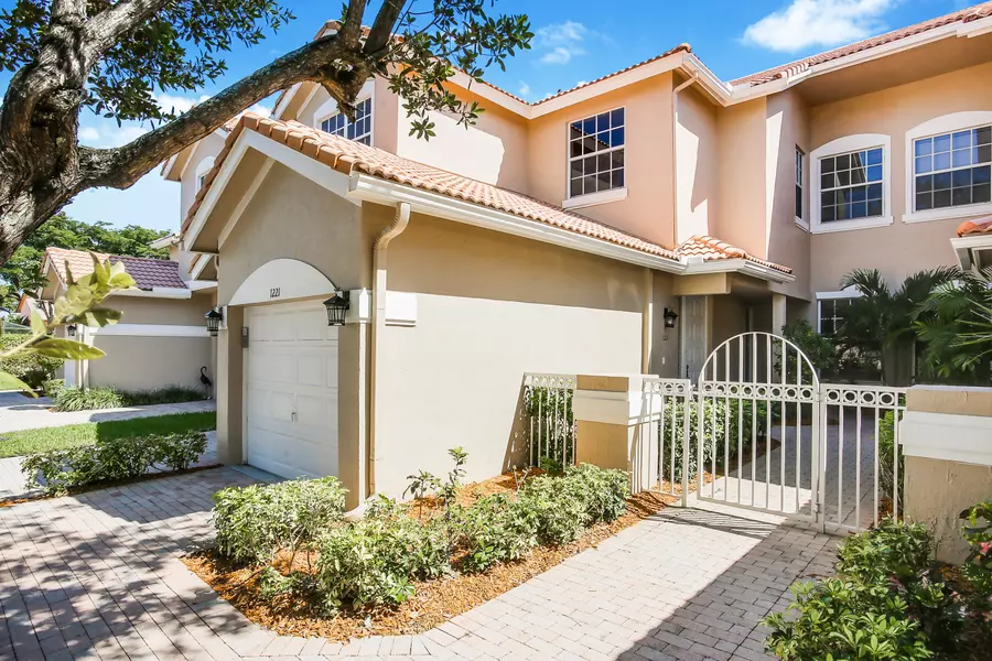 6576 Villa Sonrisa DR 1221, Boca Raton, FL 33433