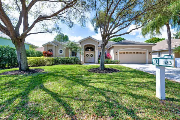 Jupiter, FL 33458,523 N Pheasant LN